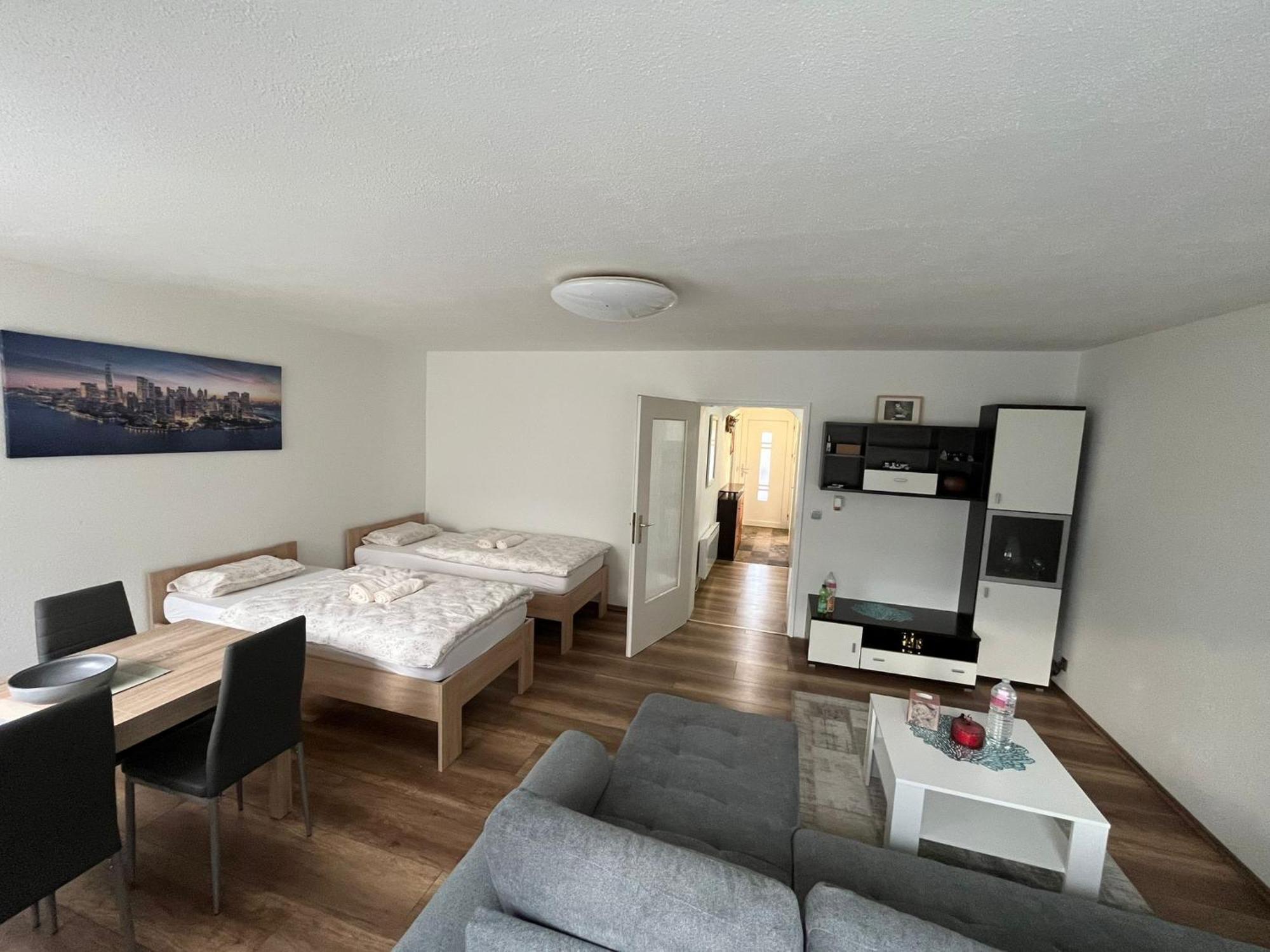 Modernes Apartment ザールブリュッケン エクステリア 写真